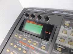 Roland SP-808 Groove Sampling Machine Recorder Groove Box Tested w/ 3 zip discs