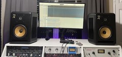 KRK Expose E8 2-Way 8″ Active Studio Monitors (2 available, $250 each) Black
