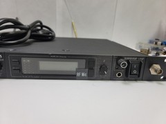 Shure U4D-UB UHF Dual Wireless Receiver 692-716MHz w/ power cable