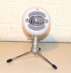 Blue Snowball iCE USB Microphone for PC, Mac – White
