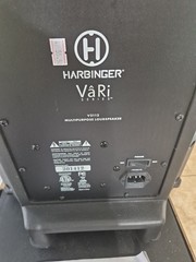 Harbinger VARI V2112 Powered Speaker 15″ × 23. 600W 2-Way Powered Loud Speaker