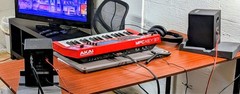 Akai Professional MPC Key 37 Standalone MPC Production Keyboard MINT