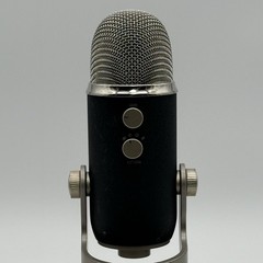 Blue Microphones Yeti Pro USB/XLR Condenser Microphone