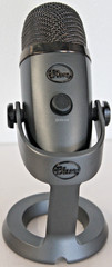 Blue Yeti Nano Premium Dual-Pattern USB Microphone with Blue VO!CE