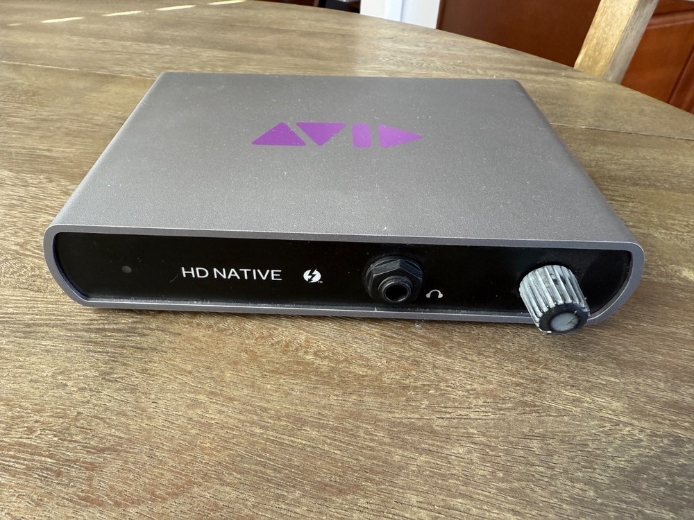 Avid Pro Tools HD Native Thunderbolt Interface for Pro Tools