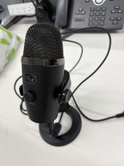 Logitech Yeti nano Condenser Cardioid Microphone – Blackout
