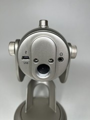 Blue Microphones Yeti USB Microphone – Silver – w/ USB Cable – TESTED (A6)
