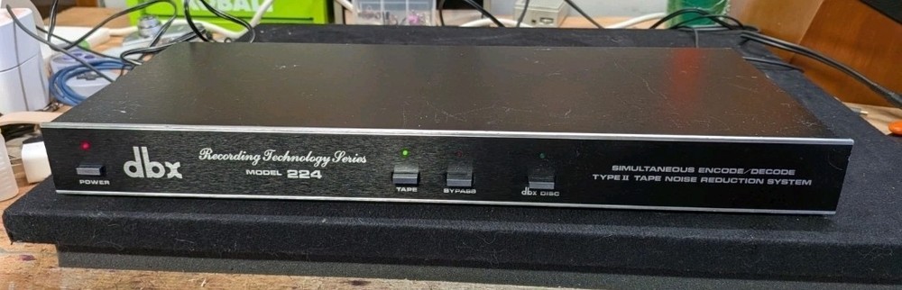 DBX Recording Technology Series Model 224 Type II Tape Noise Reduction System 