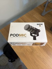RODE PodMic Dynamic Podcasting Microphone Including Cable !!