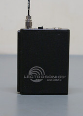 Lectrosonics UM400A Belt Pack Transmitter Block 22 563.2-588.7 Mhz 1C