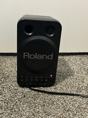Roland MA-8BK Active Studio Monitor Speaker Pair 2.0 Wired RCA Black