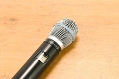 Shure U4D-J4 Dual Wireless Receiver with U2/BETA87A Handheld – J4 Band CG01YHF