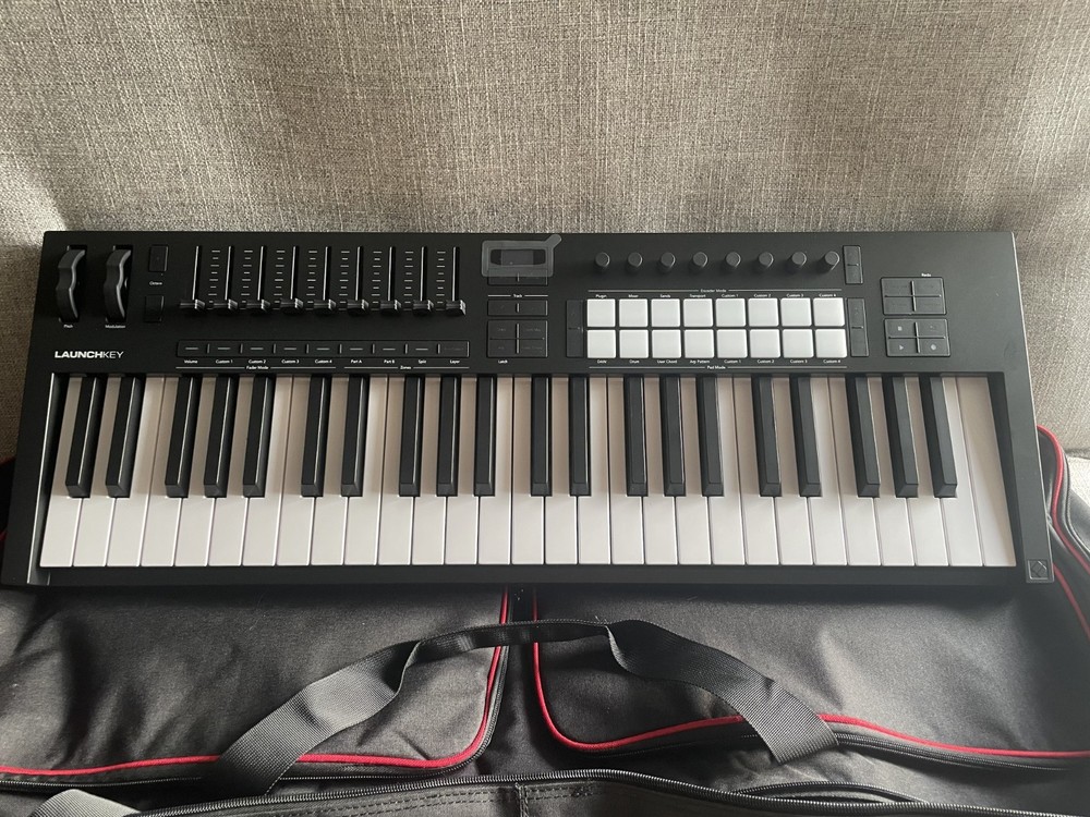 Novation Launchkey 49 MK4 (ONLY USED 1 TIME) & Carrying Case Keyboard Controller