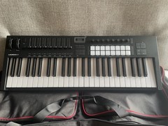 Novation Launchkey 49 MK4 (ONLY USED 1 TIME) & Carrying Case Keyboard Controller
