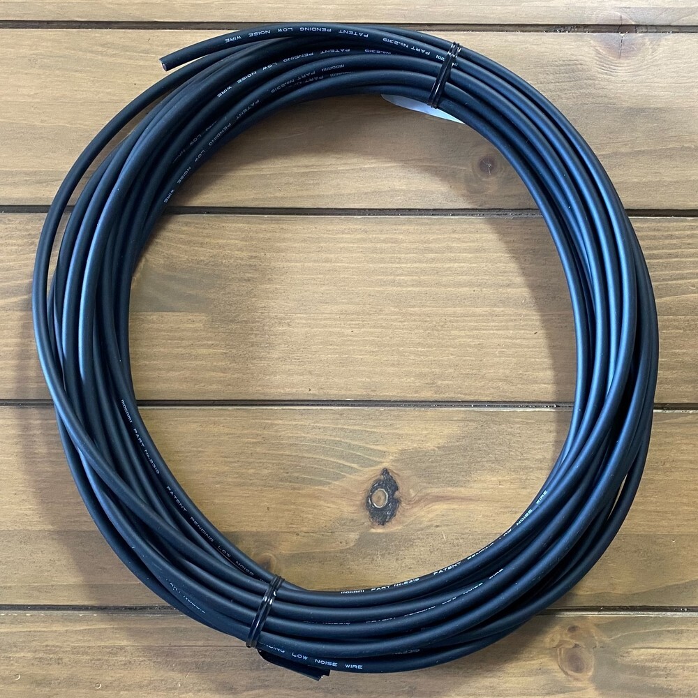 MOGAMI Guitar Cable Unit:1m(3.28ft) D:5.00mm 2319#