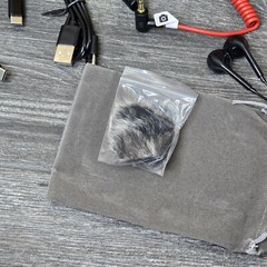 DX06 Wireless Lavalier Microphone with Noise Cancellation 656ft Transmission