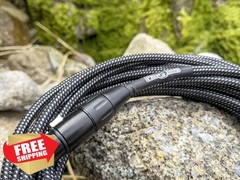 Pig Hog 20 ft Black/White XLR Cable