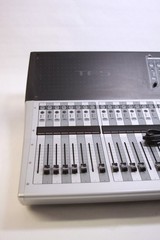 Yamaha TF5 48-Channel Digital Mixer Motorized Faders Fully Tested