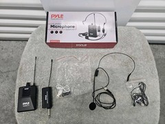Pyle UHF Wireless Microphone System Kit LED Digital Display Screens PDWMU112