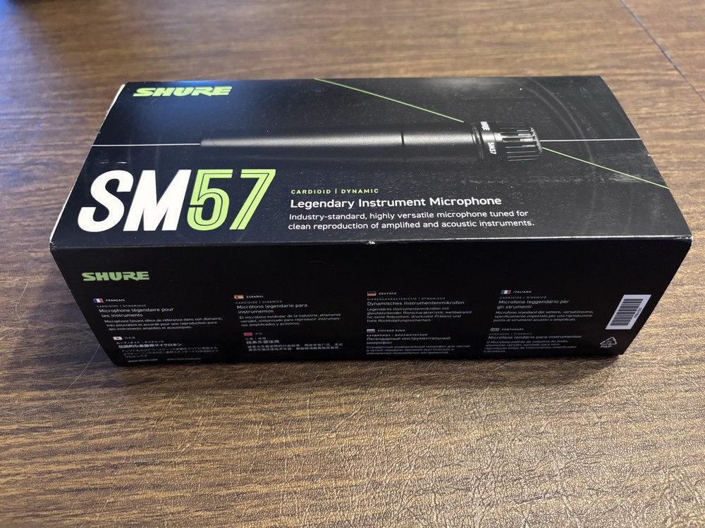 Shure SM57-LC Dynamic Cardioid Wired Instrument Mic Black w/ Clip/Pouch