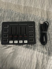 FIFINE SC3 AUDIO MIXER-XLR CABLE INCLUDED, USC CABLE NOT INCLUDED