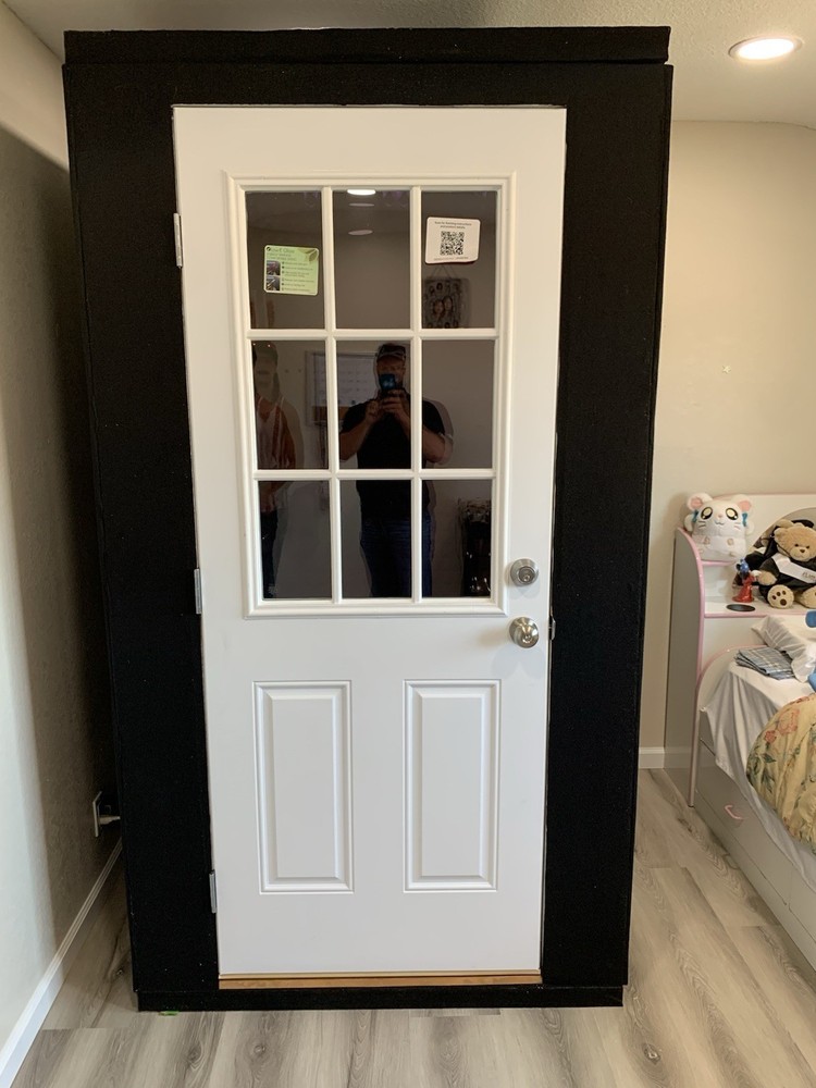 4x4x7’5” Vocal Booth Glass Door Upgrade – Complete ISO Booths