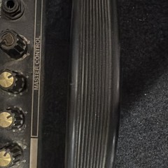 Roland KC-100 60W Instrument Amplifier, 4-Channel, XLR/1/4″ Inputs, Black