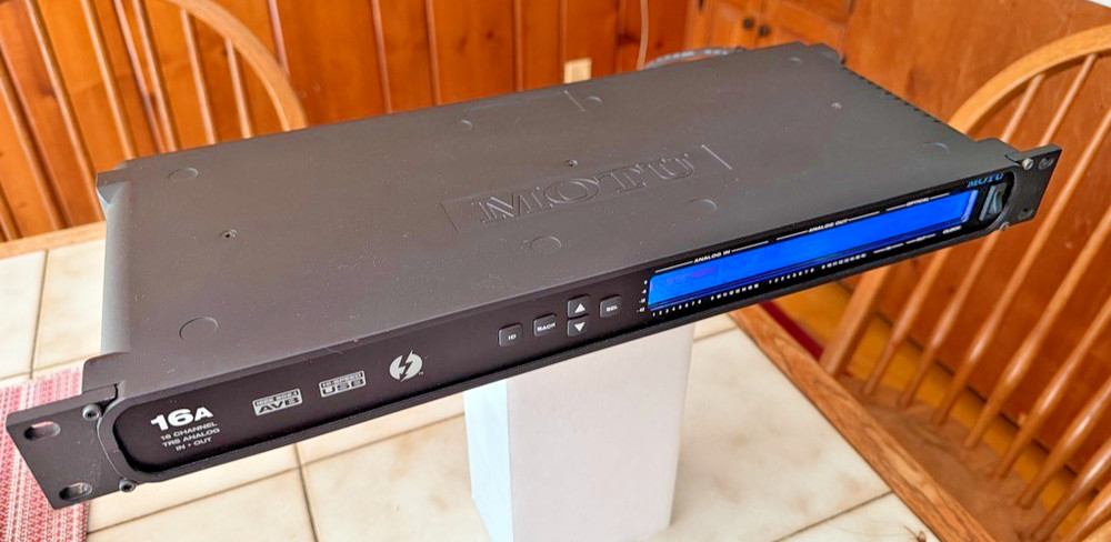 MOTU 16A 32×32 USB/Thunderbolt Audio Interface – Excellent Condition