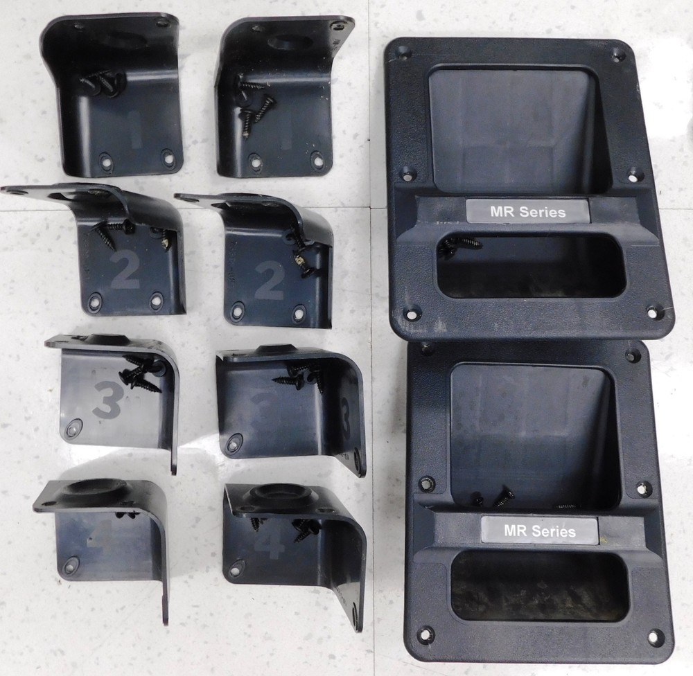 JBL MR925 Loud Speaker Stacking Corners & Handle Set #1