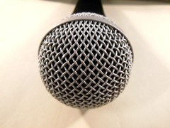 SHURE PG58 Vocal Wired Dynamic Microphone with Case, Mic Clip, XLR Cable, Nice