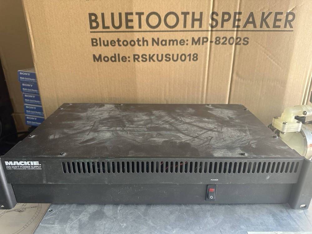 Mackie 220 Watt Power Supply Triple A Regulated tested and working