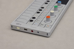 Teenage Engineering OP-1 Rev 2.0 Synth Mint Condition + Box