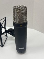 RODE NT1/P48 Condenser Microphone Mic Kit w/ Shock Mount & Pop Filter – Clean