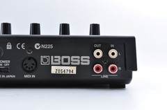 Boss SP-303 Dr. Sample 2001 Made in Japan Working w/Adapter ZO54794