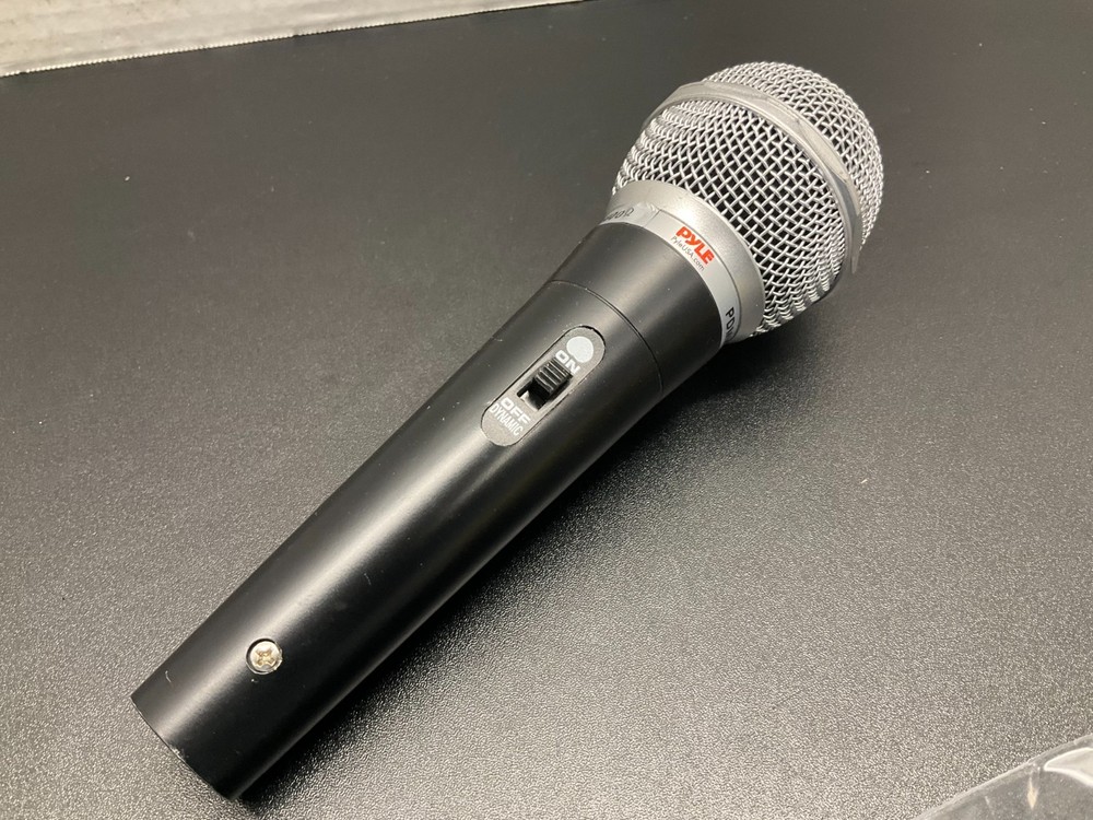 Pyle PDMICKT34 Dynamic Microphone Professional Handheld Mics