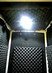 Acoustic Booth 2×2 Portable Vocal Recording Studio PodCast Sound / Light