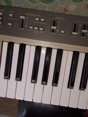 Vtg 1983 Yamaha PS-55 Synth Keyboard w/ Power Supply Works Tested