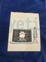 Logitech Blue – Yeti – Professional USB Condenser Microphone – 4 Polar Patterns!