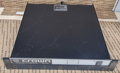 CROWN COM-TECH 210 Power Amplifier W/RACK EARS (TESTED)