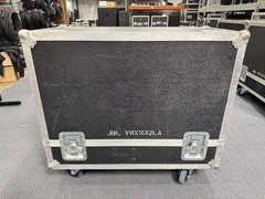Pair JBL VRX932LA 12″ 2-Way Line Array Speakers includes dual ATA Case