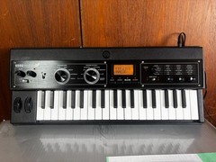 Korg Microkorg XL Plus Synthesizer with Vocoder w/ box, mic