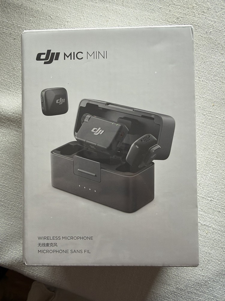 DJI Mic Mini Wireless Clip-On Microphone, Noise Cancel, Charging Case, Black