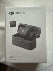 DJI Mic Mini Wireless Clip-On Microphone, Noise Cancel, Charging Case, Black
