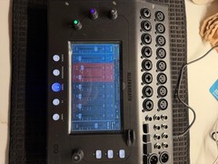 Allen & Heath CQ-18T 16-Channels Compact Digital Mixer
