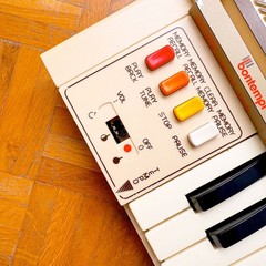 Bontempi Memoplay (Italy, 1981) Vintage Toy Synth Organ Keys! Original Manual!