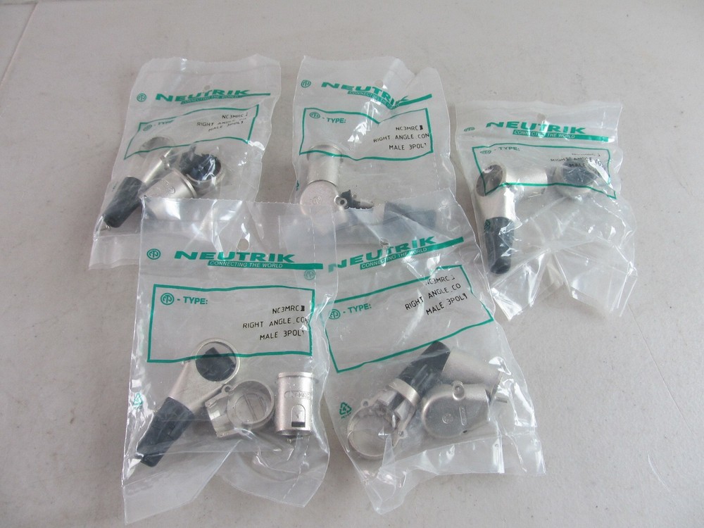 5x Neutrik NC3MRC, 3 Pol Right Angle Male Conn. , Nickel Housing, Silver Conn.
