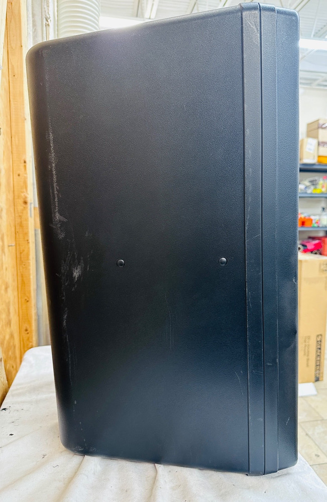JBL Control 30 Three-Way Passive Indoor/Outdoor Monitor Speaker – one