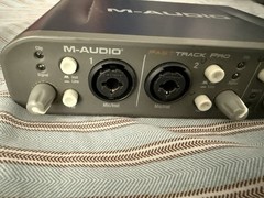 M-Audio Fast Track Pro Digital Recording Interface MIDI 2.0 Audio /No Ac Adapter