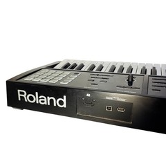 Roland FA-06 61-Key Music Keyboard Workstation