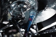 Shure BETA 57A Instrument Microphone – Supercardioid Dynamic Mic for Vocal and
